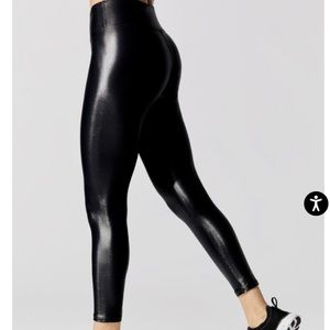 Takara Carbon 38 leggings